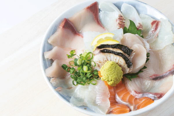 香川県の海鮮丼